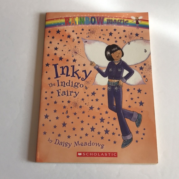 6 Rainbow Magic Fairies Scholastic Chapter Books - Picture 2 of 7